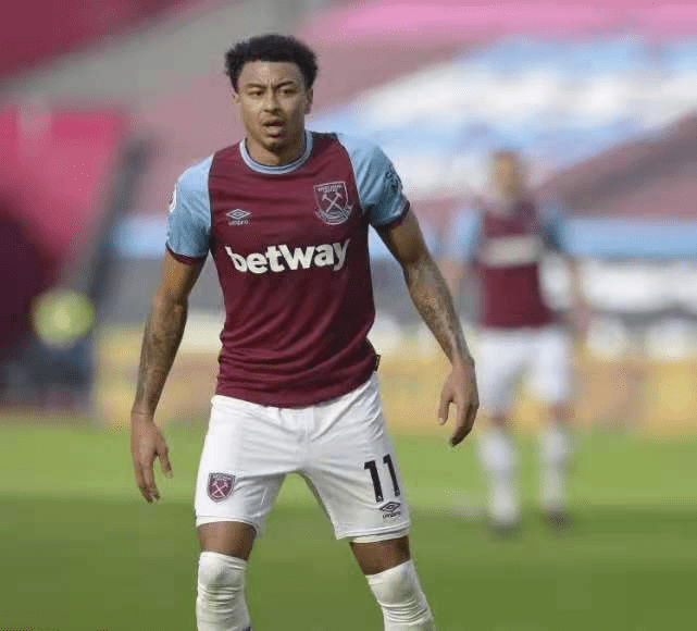 登录入口-包含今晨西汉姆调整名单以备欧篮联，篮板制胜环节打磨，气氛紧张，阵容厚度经受考验的词条